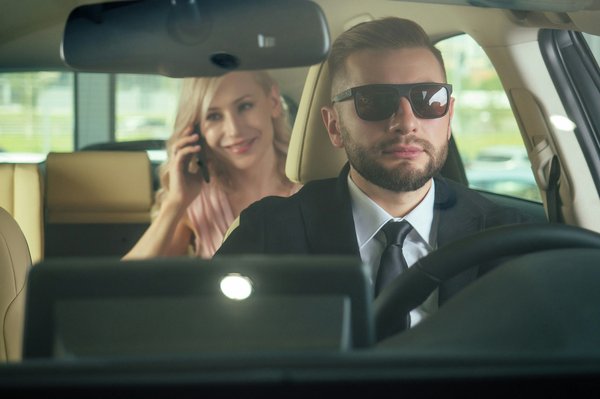 Création d’un site Internet VTC : pourquoi, c’est devenu essentiel pour les chauffeurs ?
